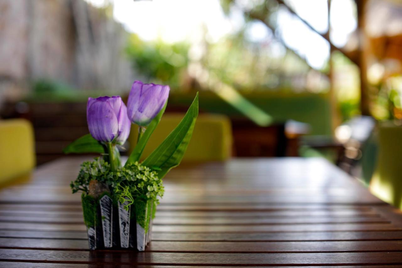 Entebbe Palm Hotel Εξωτερικό φωτογραφία