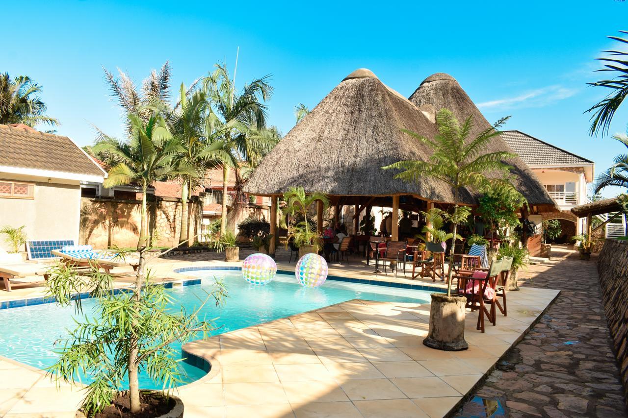 Entebbe Palm Hotel Εξωτερικό φωτογραφία