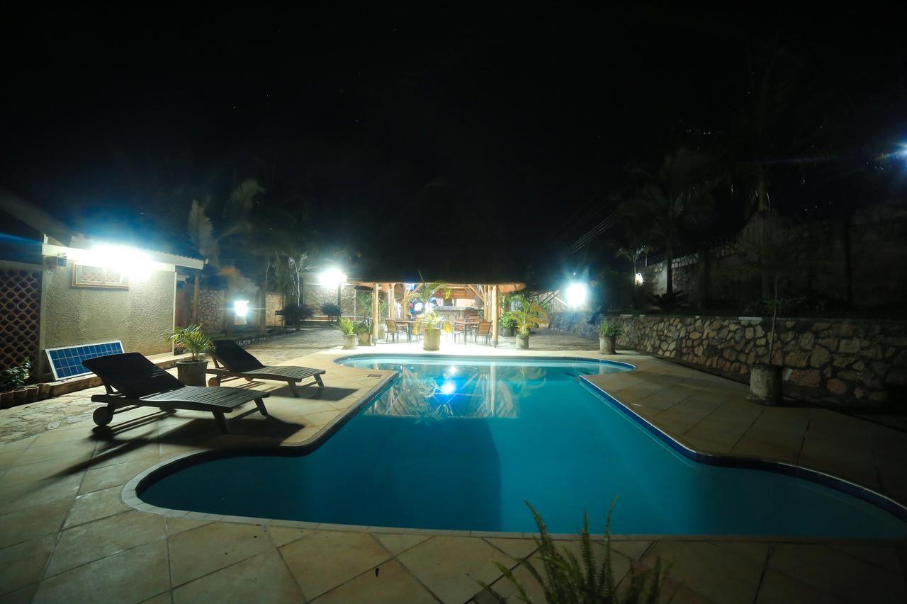 Entebbe Palm Hotel Εξωτερικό φωτογραφία