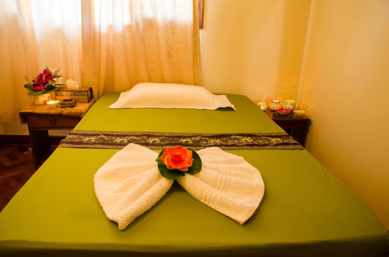 Entebbe Palm Hotel Εξωτερικό φωτογραφία