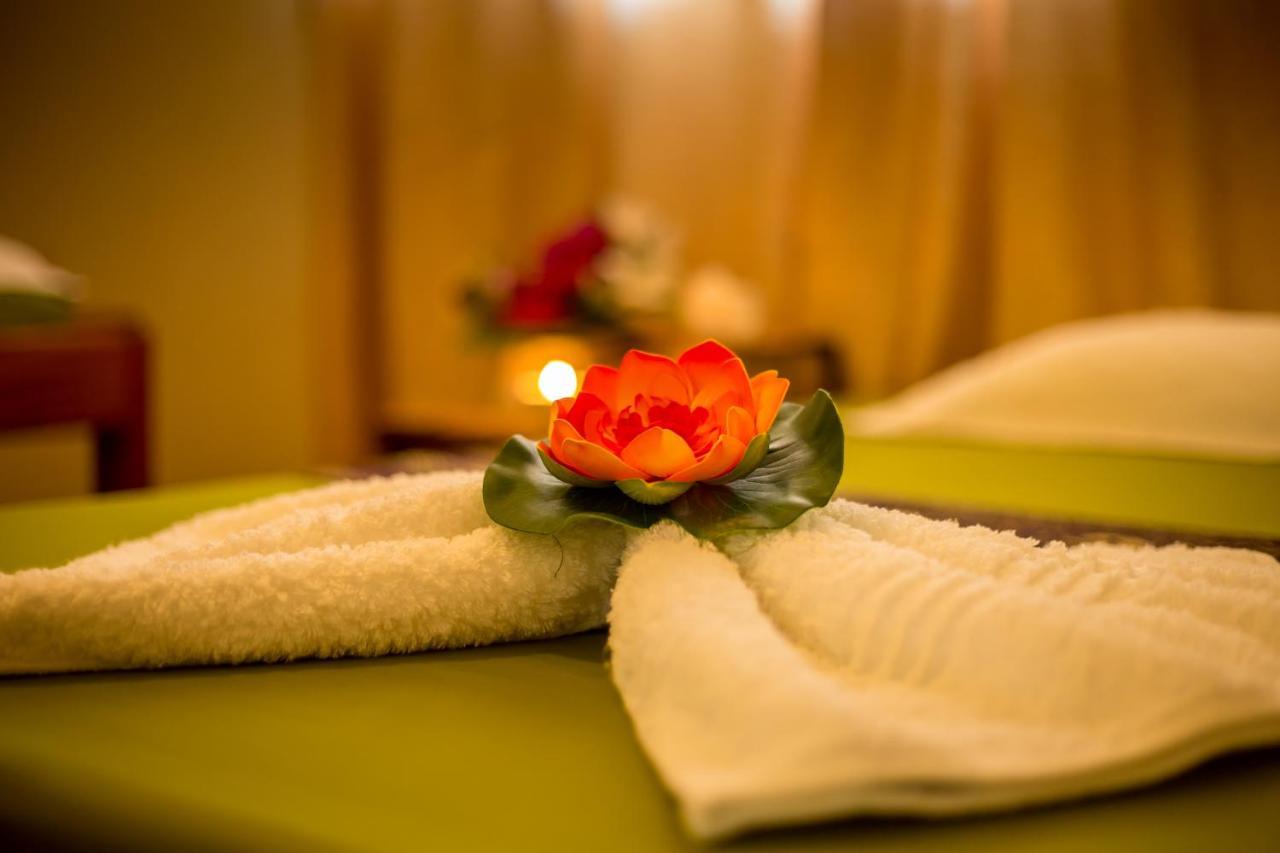 Entebbe Palm Hotel Εξωτερικό φωτογραφία